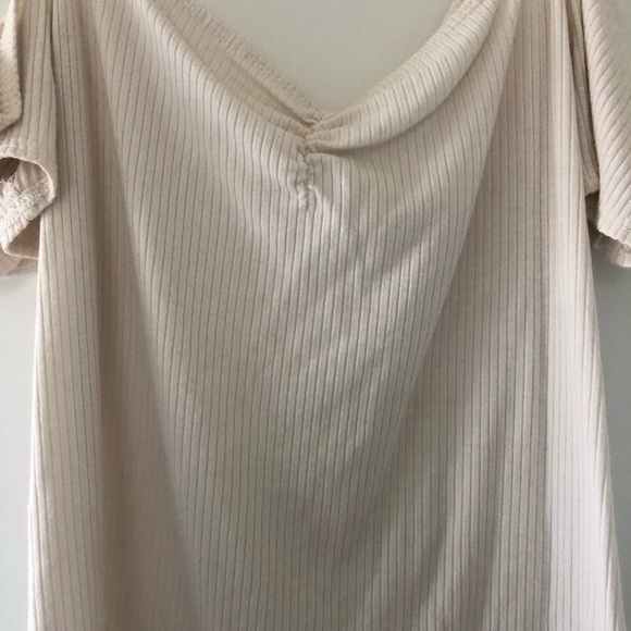 Shirt - Picture 2 of 3